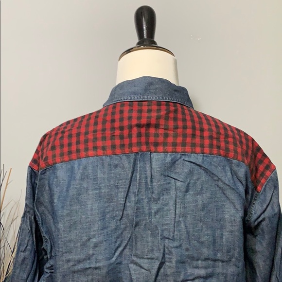 Top - Picture 2 of 2